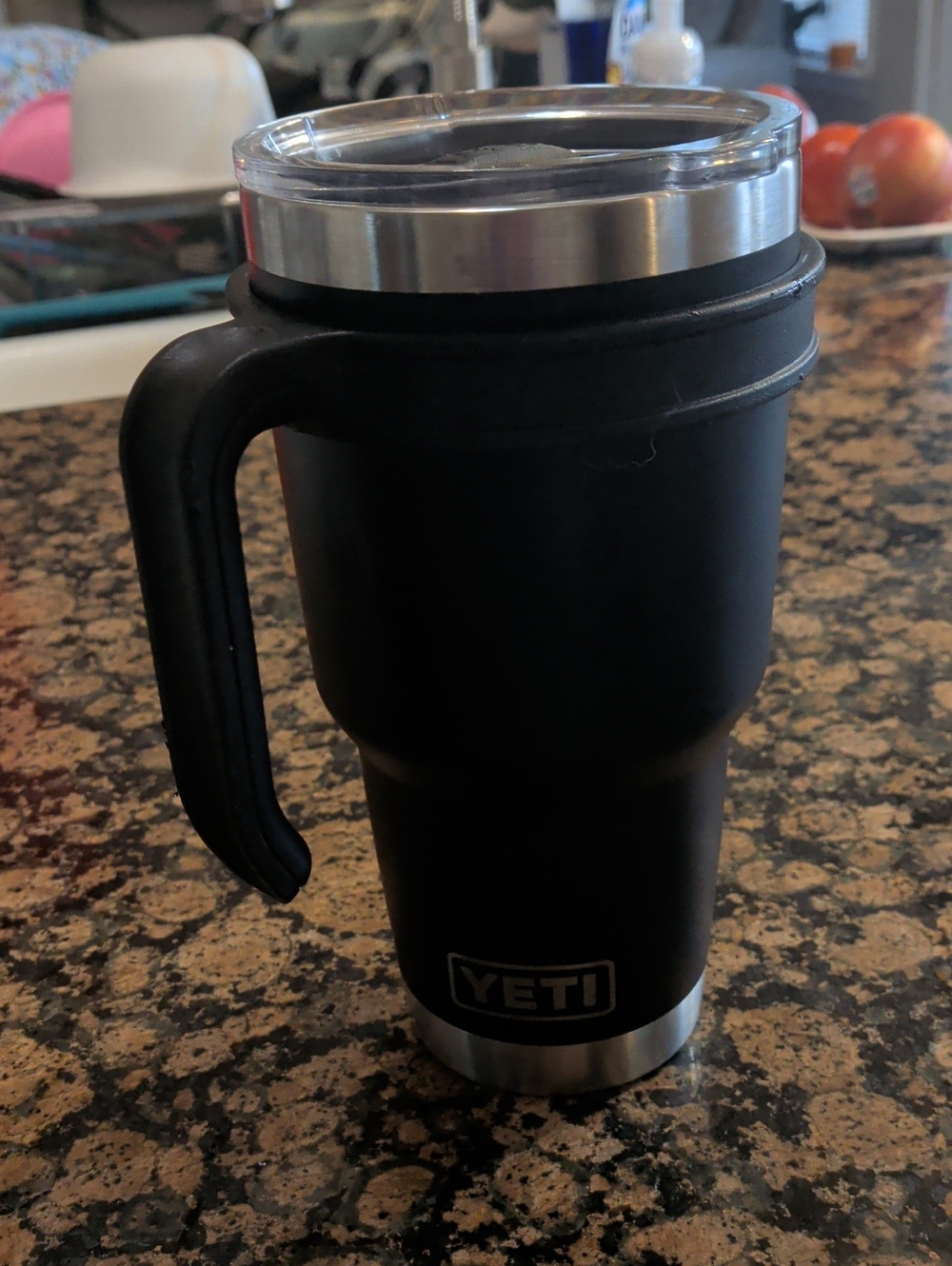 30 Oz. Yeti Black Insulated Travel Tumbler with Handle and Clear Lid